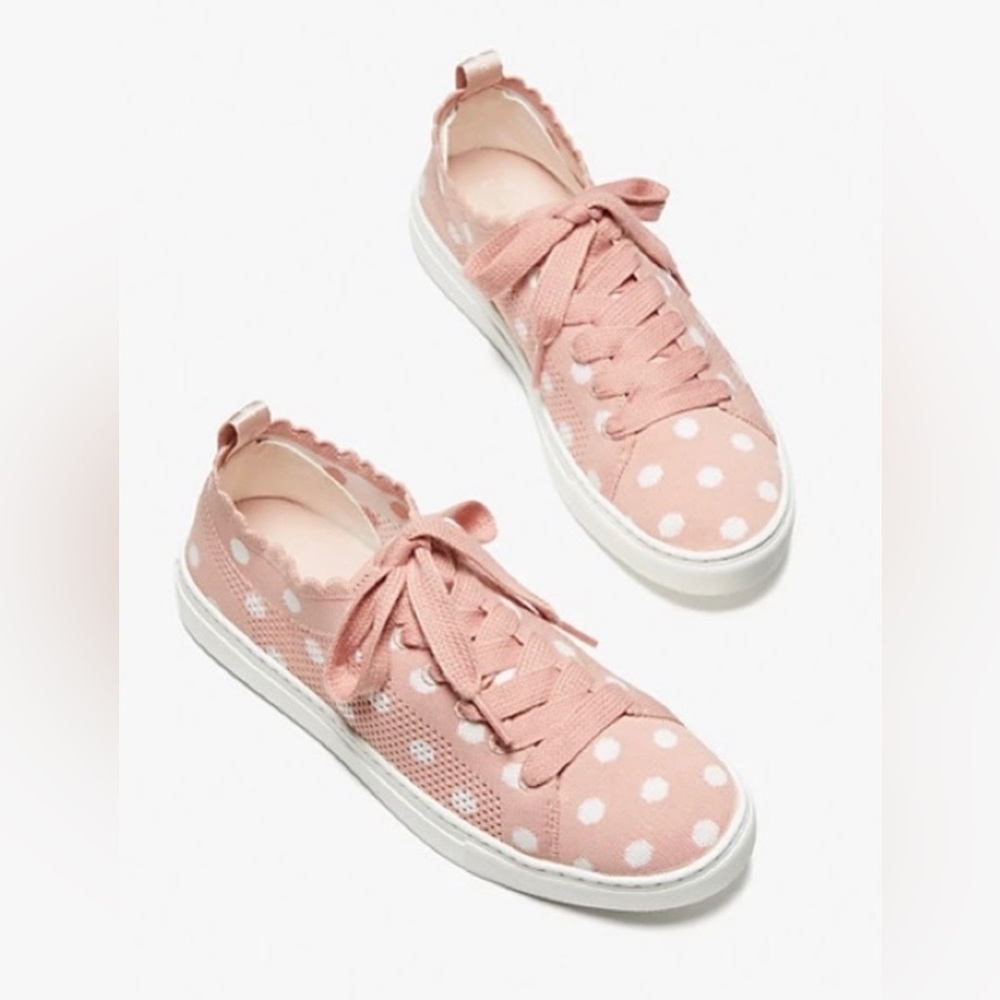 Lightly Worn, Excellent Condition. - image 1